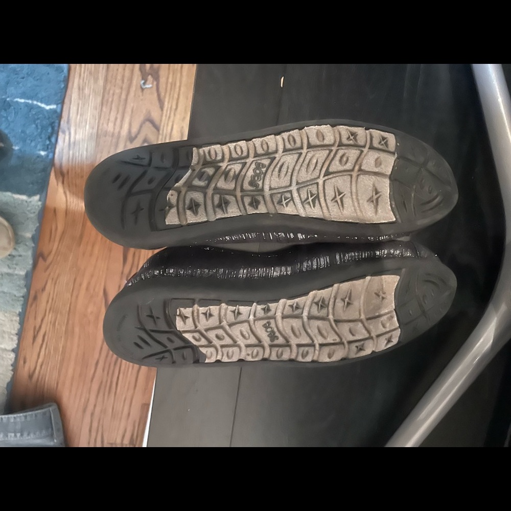 Bob 8.5 shoes